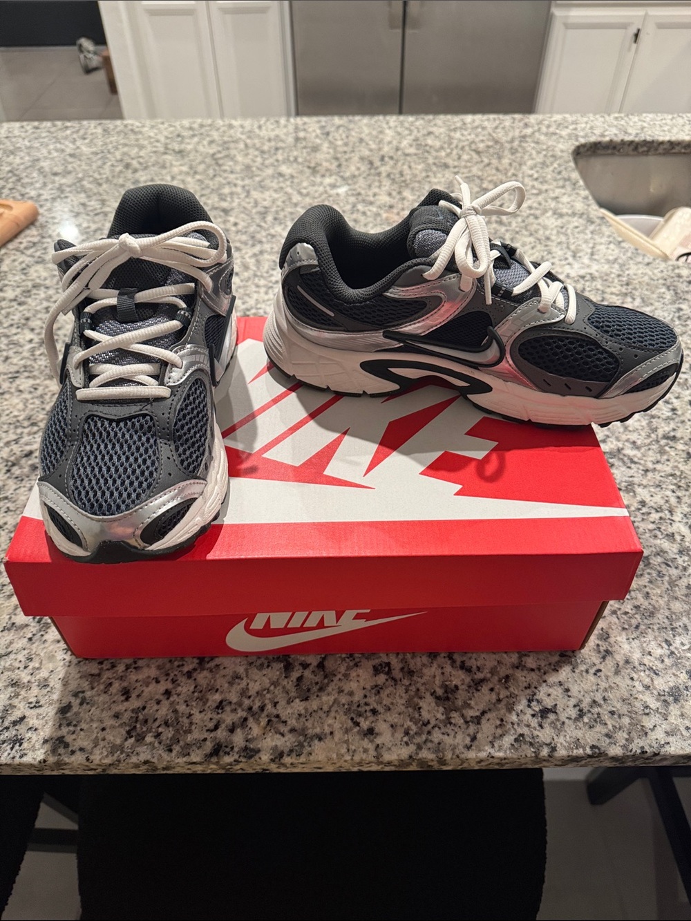 Women’s Nike V5 RNR